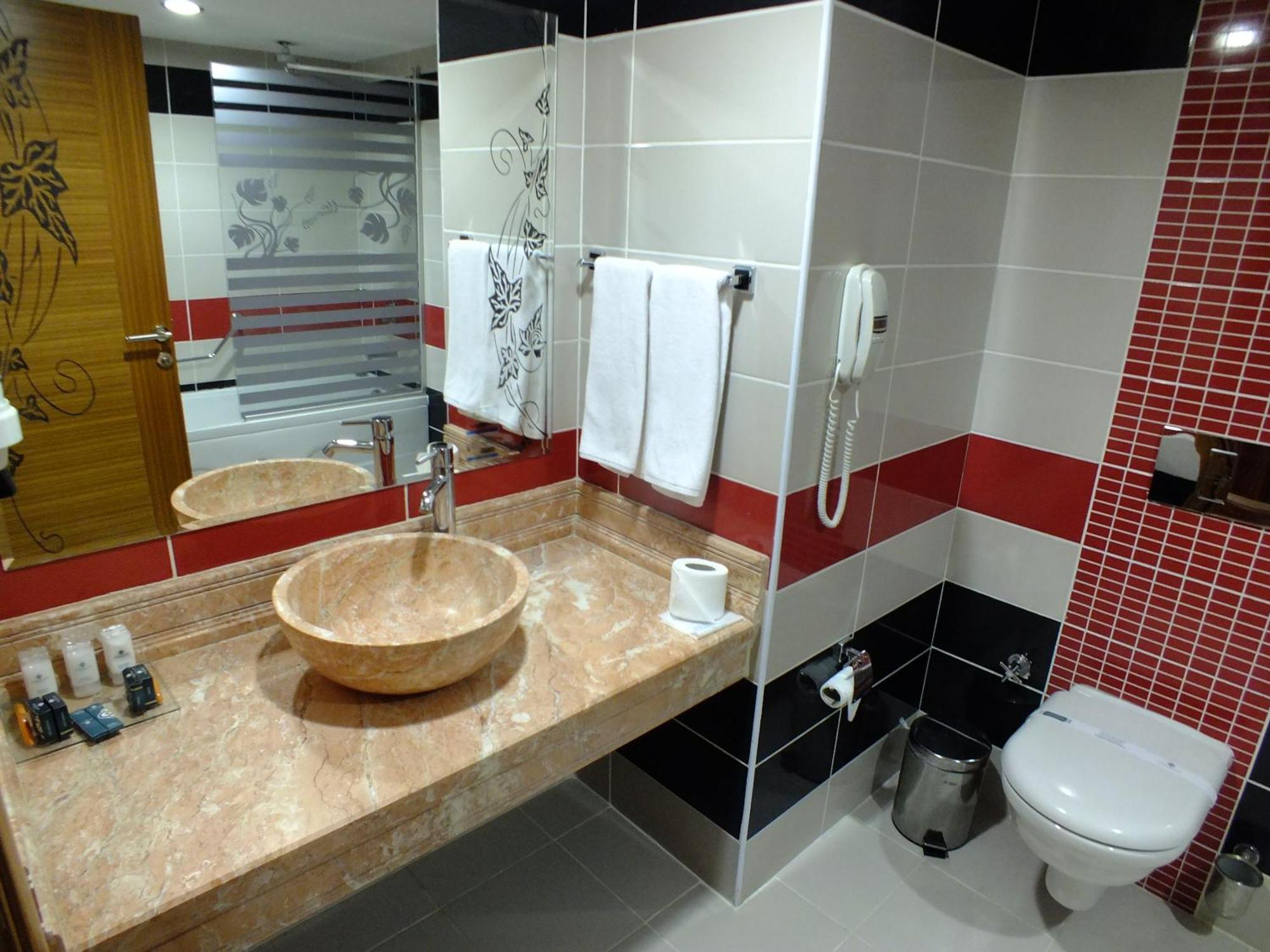 Demosan Hotel Karaman Экстерьер фото