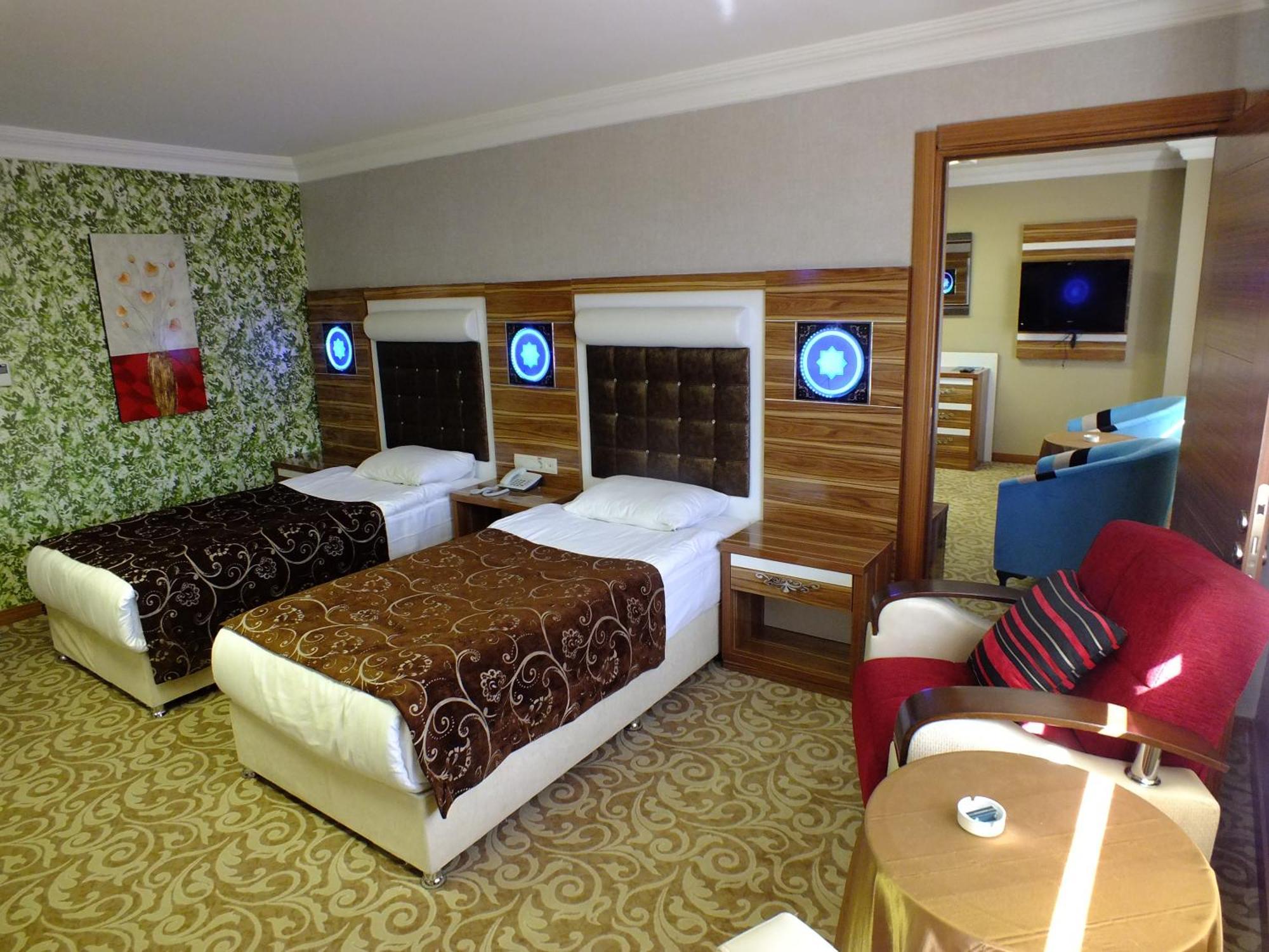 Demosan Hotel Karaman Экстерьер фото