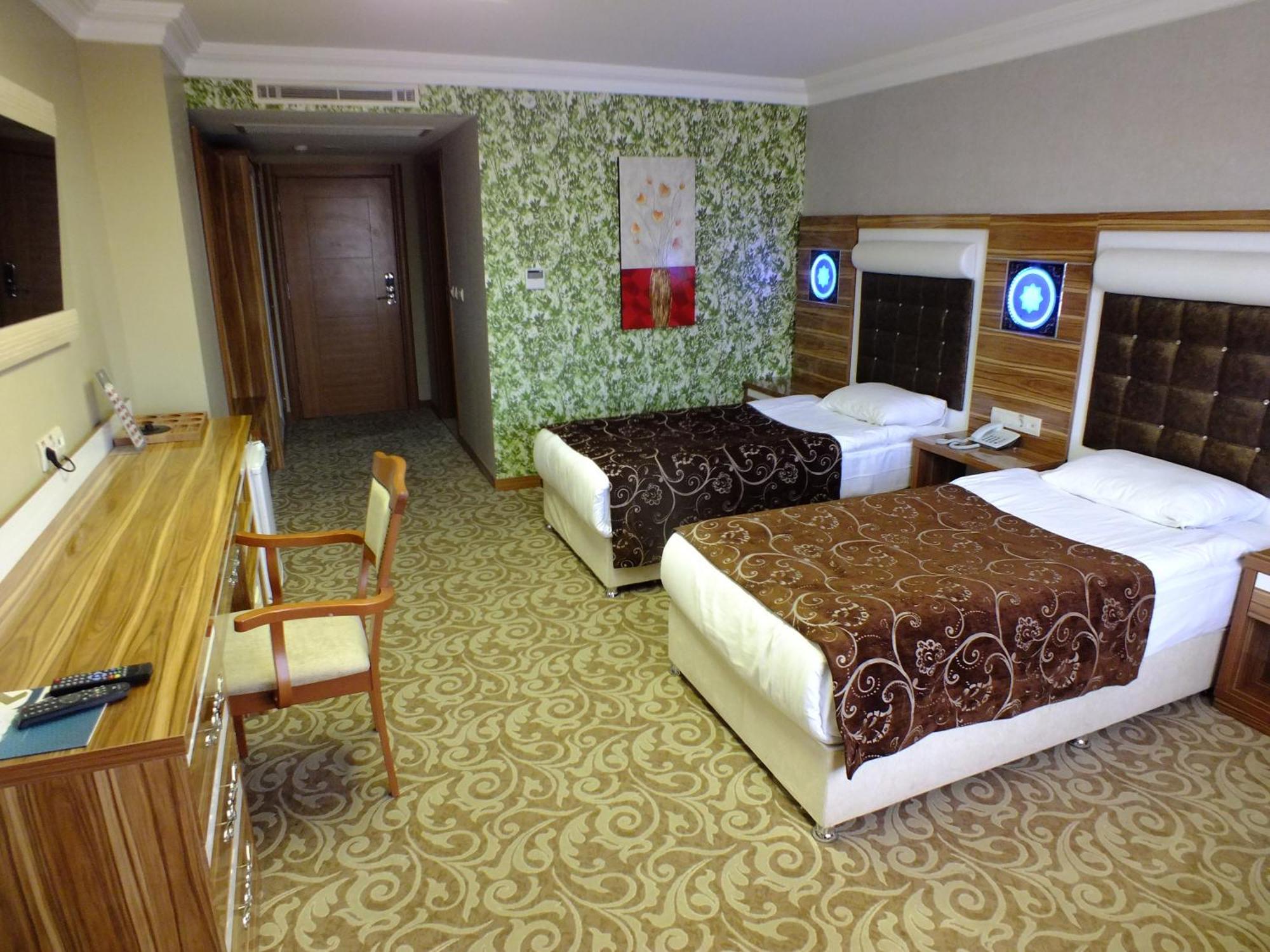 Demosan Hotel Karaman Экстерьер фото